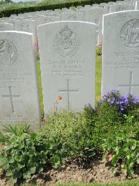 Bagneux British Cemetery Gezaincourt - Palmer, Ralph Henry