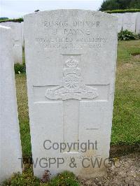 Bagneux British Cemetery Gezaincourt - Payne, Joseph