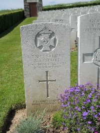 Bagneux British Cemetery Gezaincourt - Pittard, Albert James