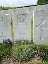 Bagneux British Cemetery Gezaincourt - Platt, William Charles