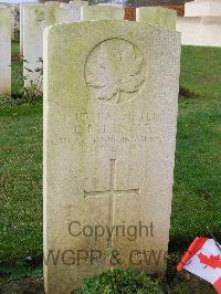 Bagneux British Cemetery Gezaincourt - Pringle, Eden Lyal