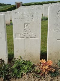 Bagneux British Cemetery Gezaincourt - Rake, Henry Walter