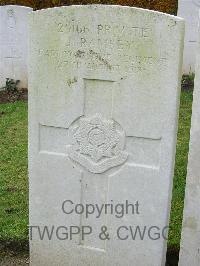 Bagneux British Cemetery Gezaincourt - Ramsey, J