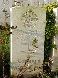 Bagneux British Cemetery Gezaincourt - Rhodes, W