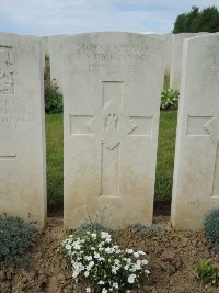 Bagneux British Cemetery Gezaincourt - Richardson, Thomas Ramsay