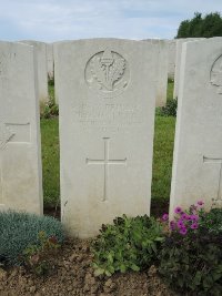 Bagneux British Cemetery Gezaincourt - Scholfield, Harold