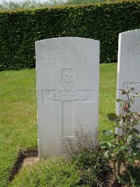 Bagneux British Cemetery Gezaincourt - Seager, Bertie Sidney