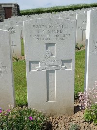 Bagneux British Cemetery Gezaincourt - Shore, Leonard Charles