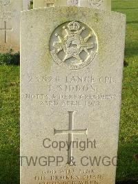 Bagneux British Cemetery Gezaincourt - Siddon, Thomas