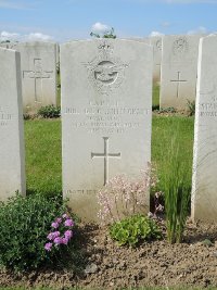 Bagneux British Cemetery Gezaincourt - Smith Grant, John Gordon Smith Cheetham