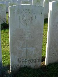 Bagneux British Cemetery Gezaincourt - Smith, James