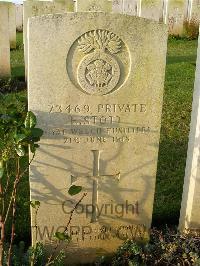 Bagneux British Cemetery Gezaincourt - Stott, Ernest