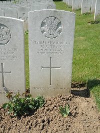 Bagneux British Cemetery Gezaincourt - Tiley, W A