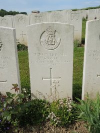 Bagneux British Cemetery Gezaincourt - Tilton, A G