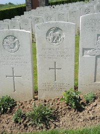 Bagneux British Cemetery Gezaincourt - Tipping, Roland Walter