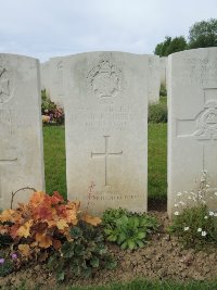 Bagneux British Cemetery Gezaincourt - Tuffield, Arthur Frederick