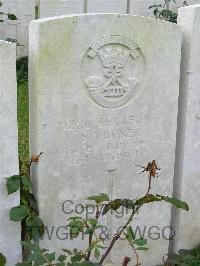 Bagneux British Cemetery Gezaincourt - Turner, S