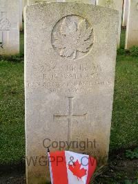 Bagneux British Cemetery Gezaincourt - Wallace, Robert George