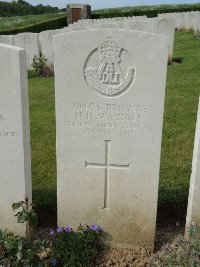 Bagneux British Cemetery Gezaincourt - Watkiss, H H