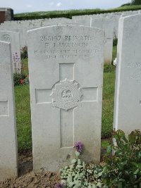 Bagneux British Cemetery Gezaincourt - Watson, F J