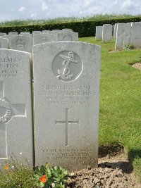 Bagneux British Cemetery Gezaincourt - Westbrook, T H