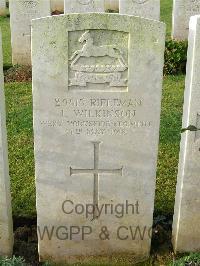 Bagneux British Cemetery Gezaincourt - Wilkinson, J