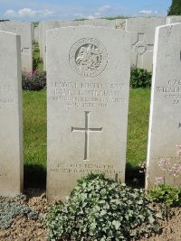 Bagneux British Cemetery Gezaincourt - Williams, Ralph Eustace