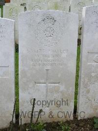 Bagneux British Cemetery Gezaincourt - Wilson, W