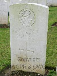 Bagneux British Cemetery Gezaincourt - Woodhouse, Henry