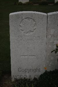 Vimy Communal Cemetery Farbus - Leyland, George Hubert