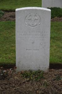 Nine Elms British Cemetery - Messenger, Henry Herbert