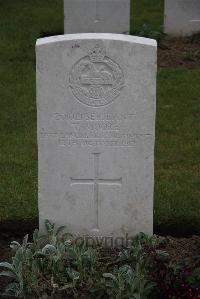 Nine Elms British Cemetery - Moore, Thomas