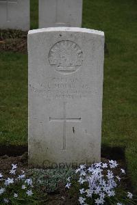 Nine Elms British Cemetery - Moule, Charles Launcelot