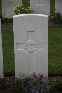 Nine Elms British Cemetery - Ninnes, Thomas