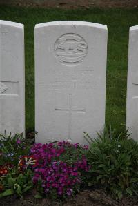 Nine Elms British Cemetery - Nisbet, Joseph