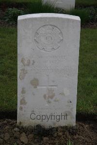 Nine Elms British Cemetery - Oliver, William