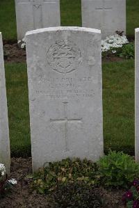 Nine Elms British Cemetery - Pike, G I N