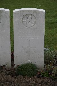 Nine Elms British Cemetery - Preece, R