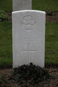 Nine Elms British Cemetery - Randle, Henry George