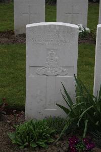 Nine Elms British Cemetery - Redshaw, T S