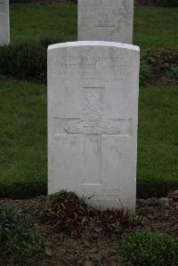 Nine Elms British Cemetery - Robins, Walter Ernest