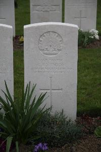 Nine Elms British Cemetery - Robinson, C