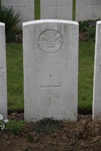 Nine Elms British Cemetery - Russell, C H