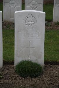 Nine Elms British Cemetery - Scholey, E