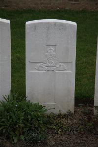 Nine Elms British Cemetery - Sherriff, W