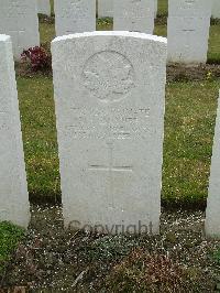 Nine Elms British Cemetery - Smither, Russell Herbert