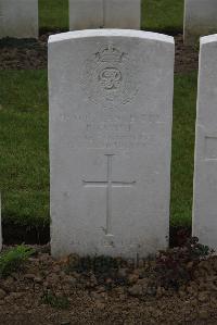 Nine Elms British Cemetery - Swift, F