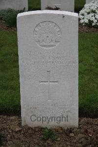 Nine Elms British Cemetery - Telson, Thomas