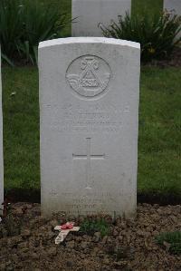 Nine Elms British Cemetery - Terry, R