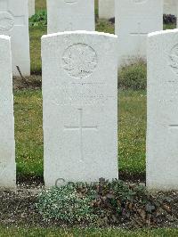 Nine Elms British Cemetery - Traine, G